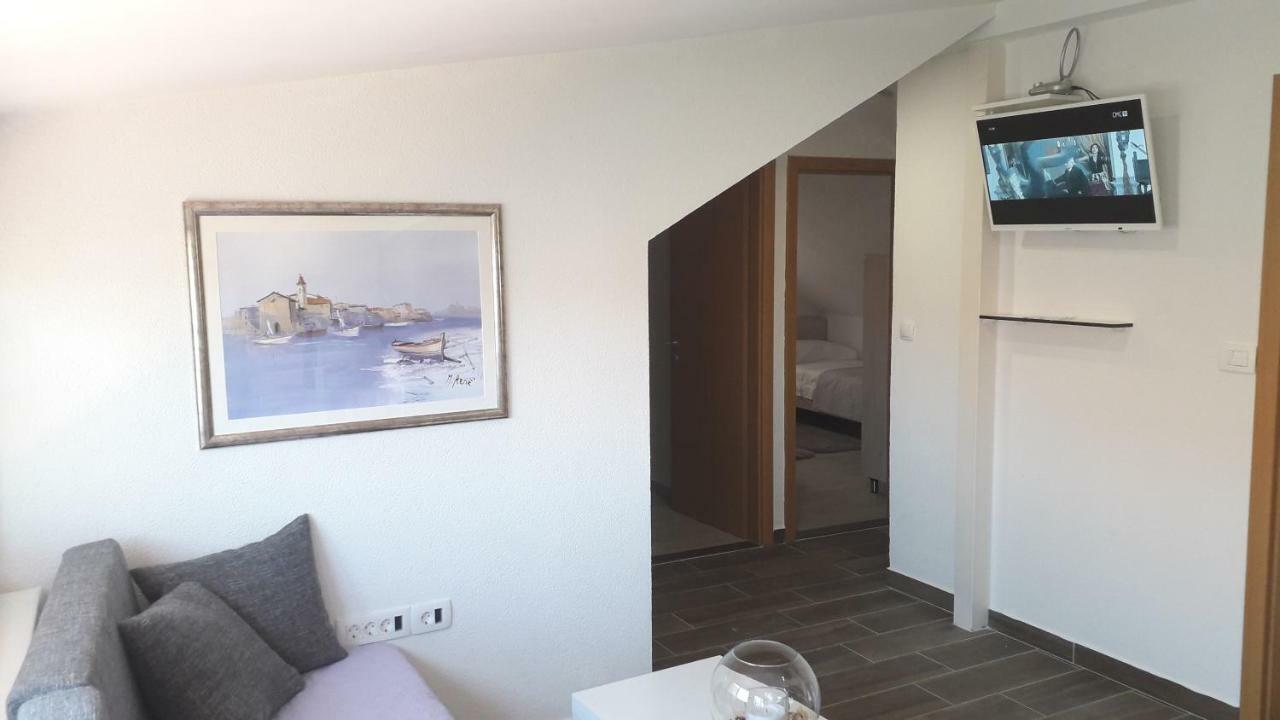 Apartmani Zilic Dugi Rat Luaran gambar