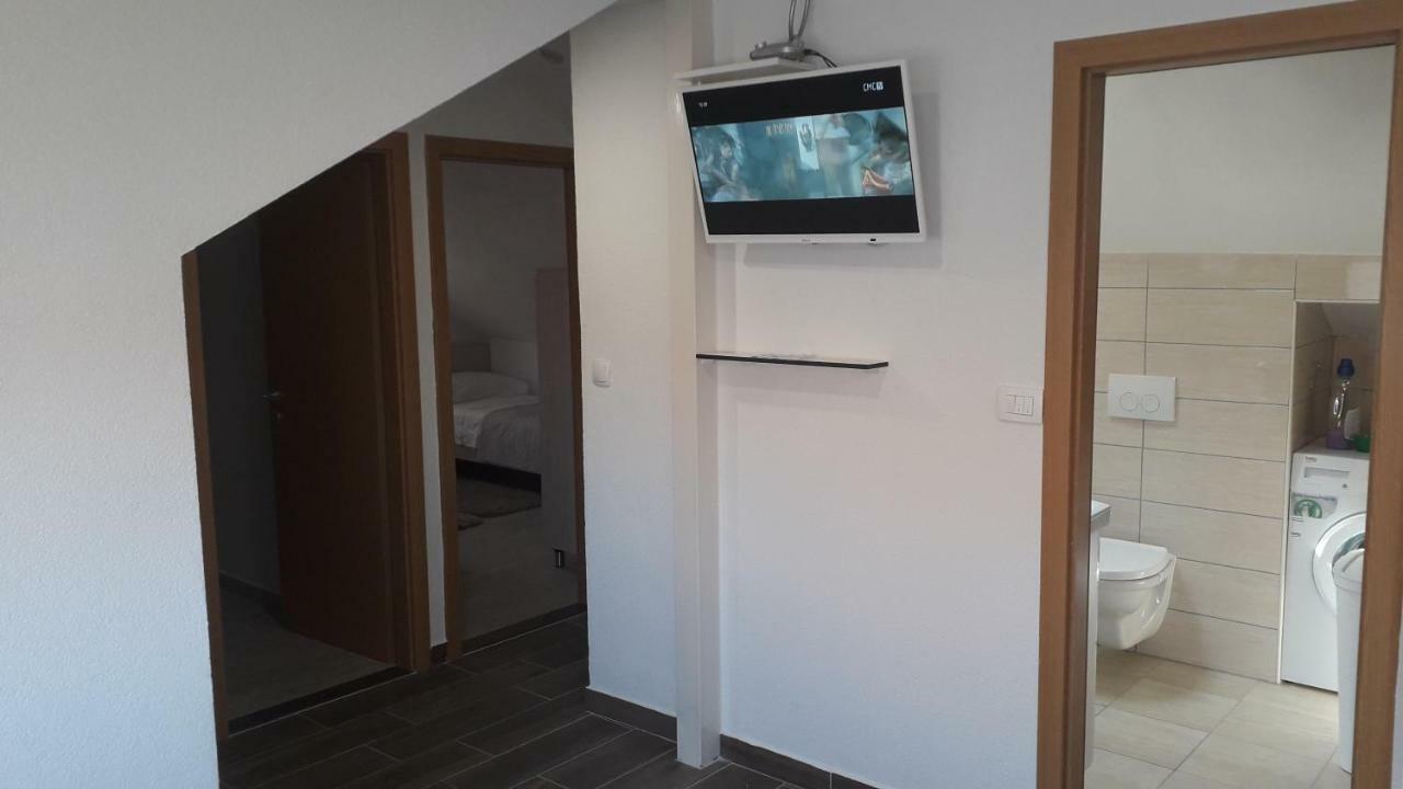 Apartmani Zilic Dugi Rat Luaran gambar