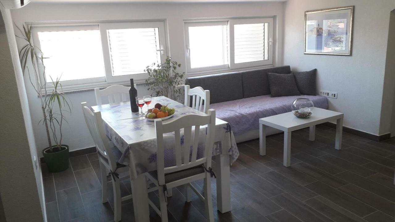 Apartmani Zilic Dugi Rat Luaran gambar