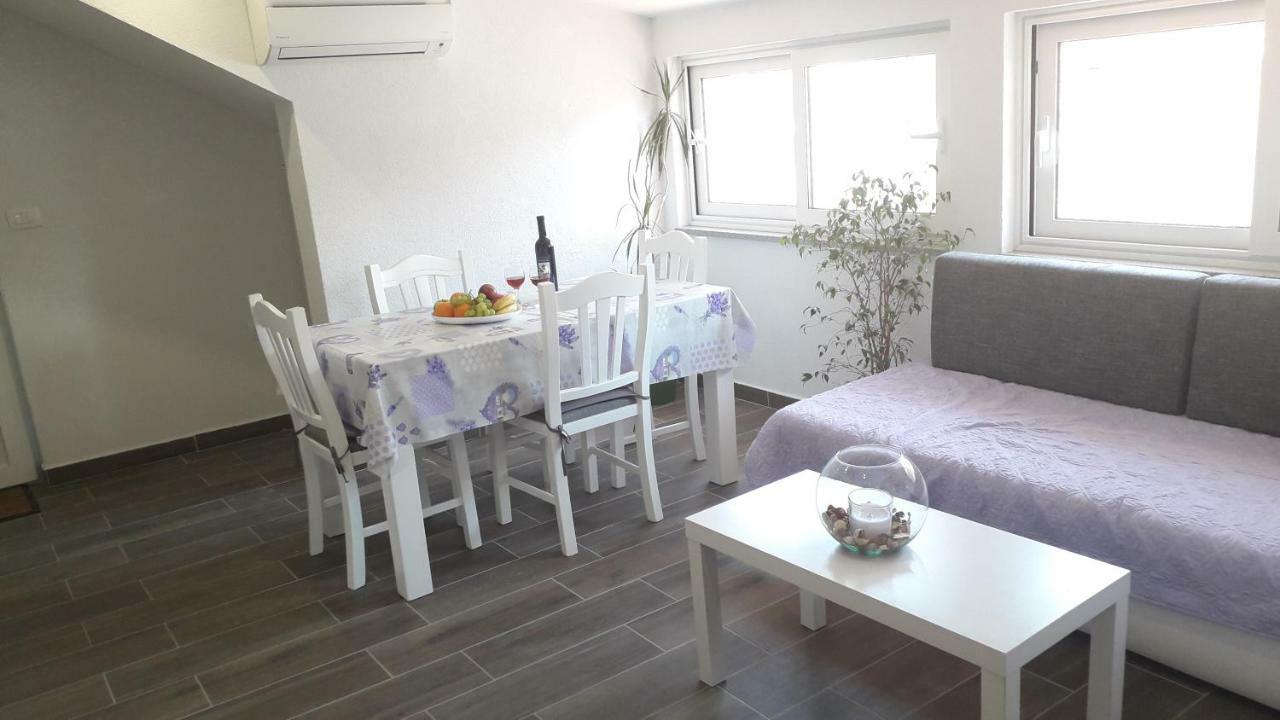 Apartmani Zilic Dugi Rat Luaran gambar
